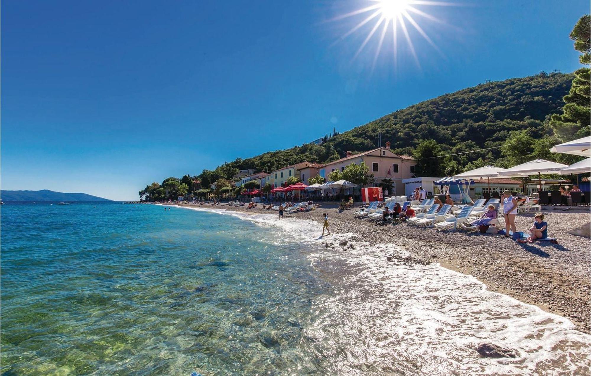 Stunning Apartment In Moscenicka Draga Luaran gambar